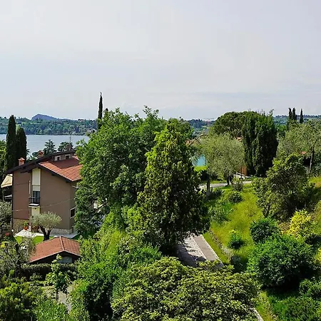 Valle Fiorita 42 - View * Gardone Riviera